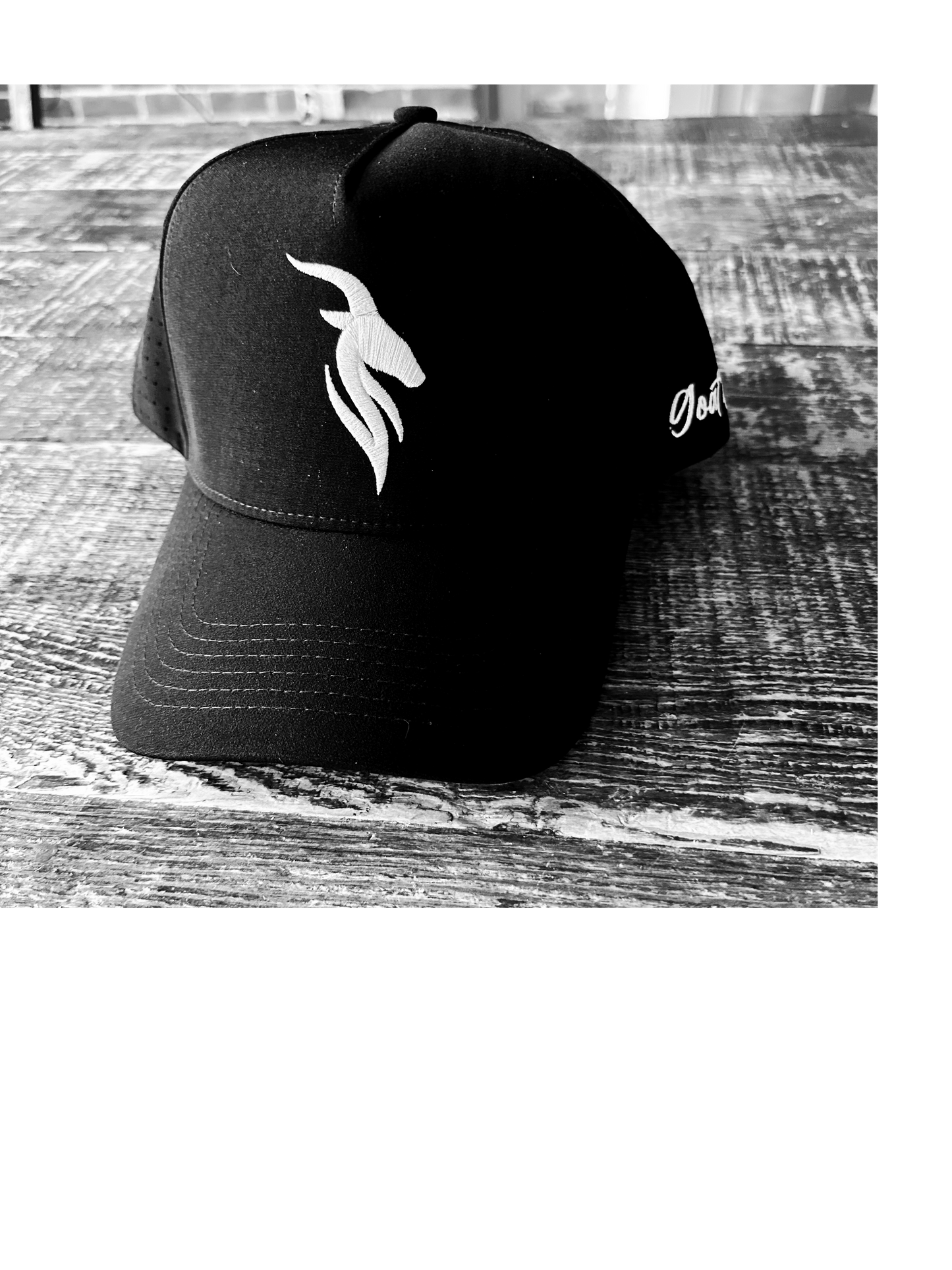 Goat'd Snapback (Black and White)